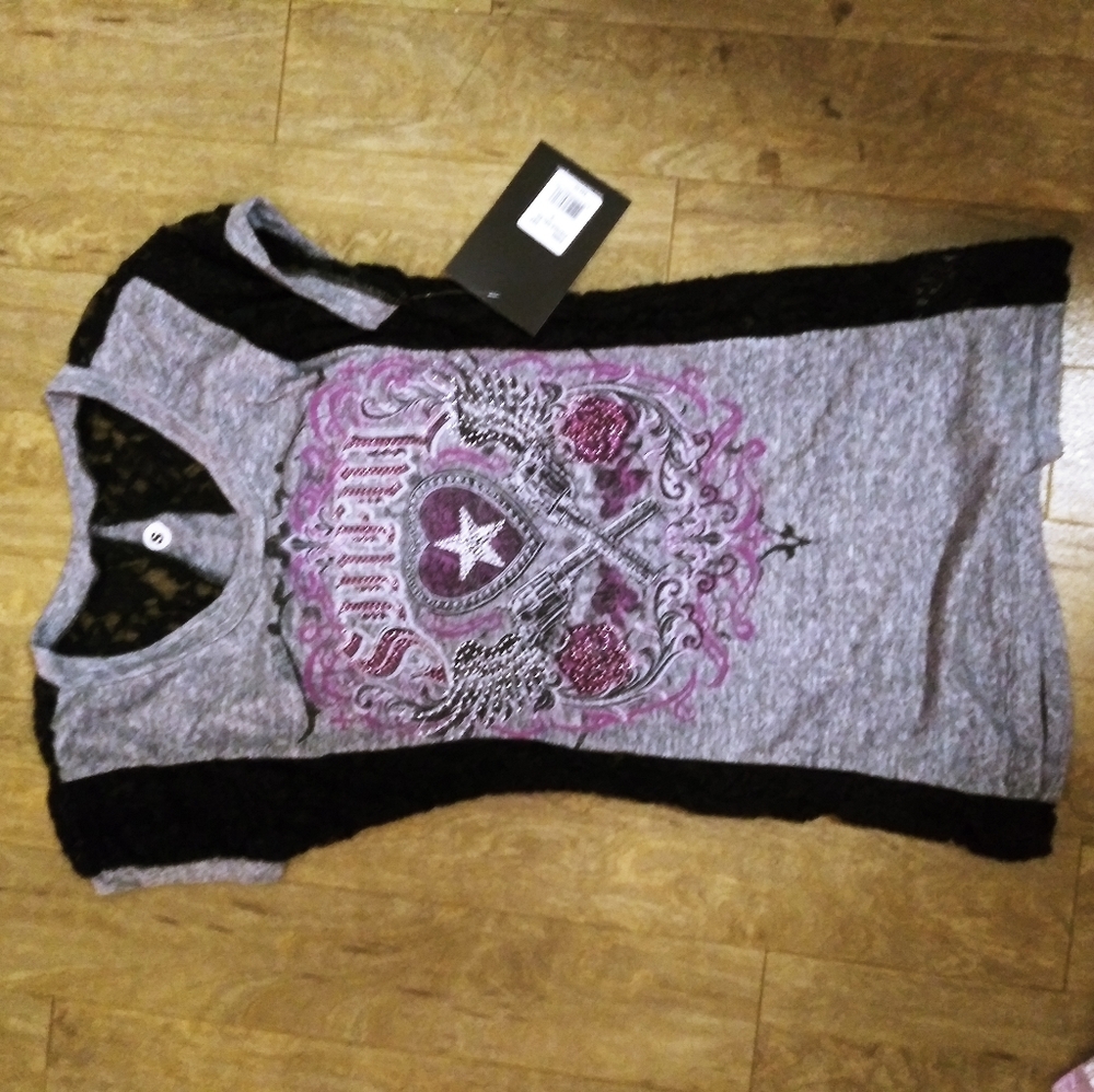 New w/tags affliction top